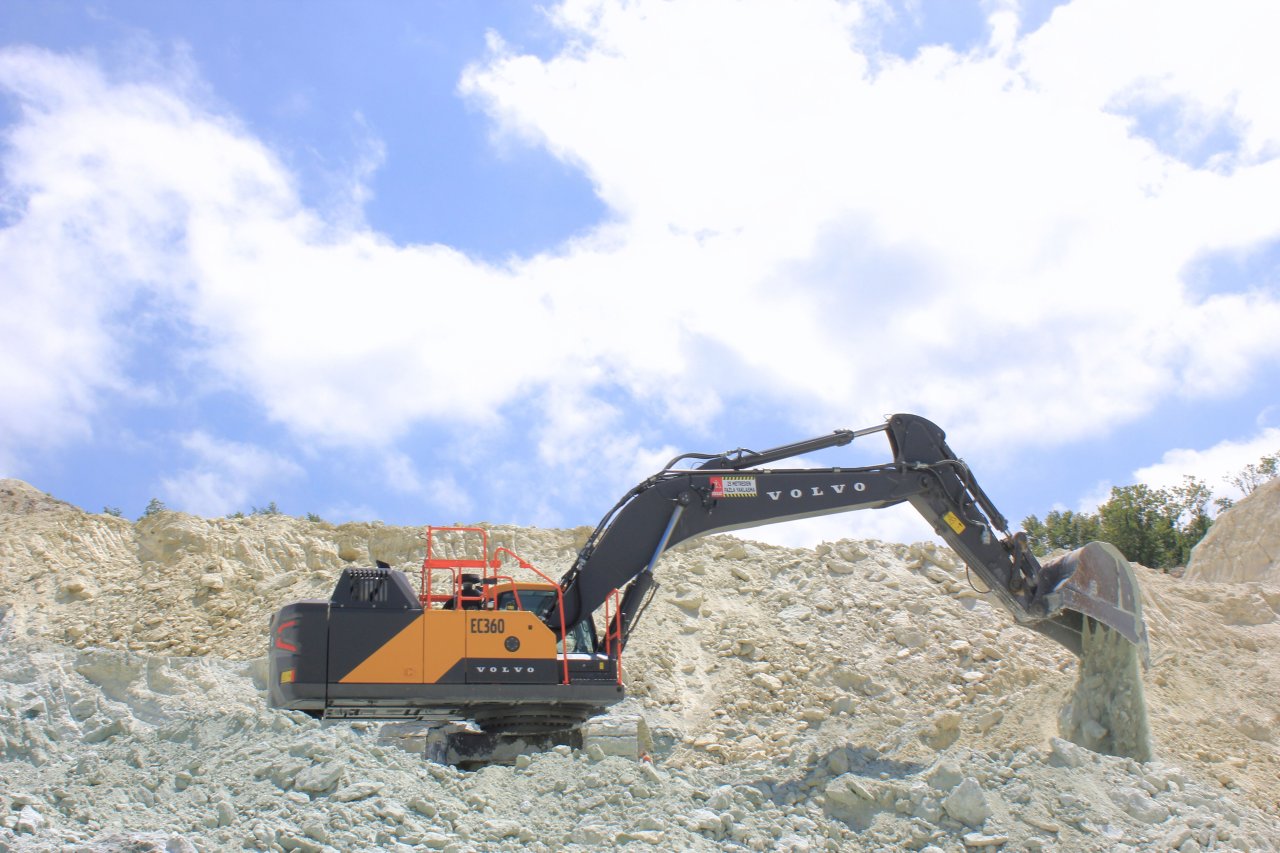 BENTONITE